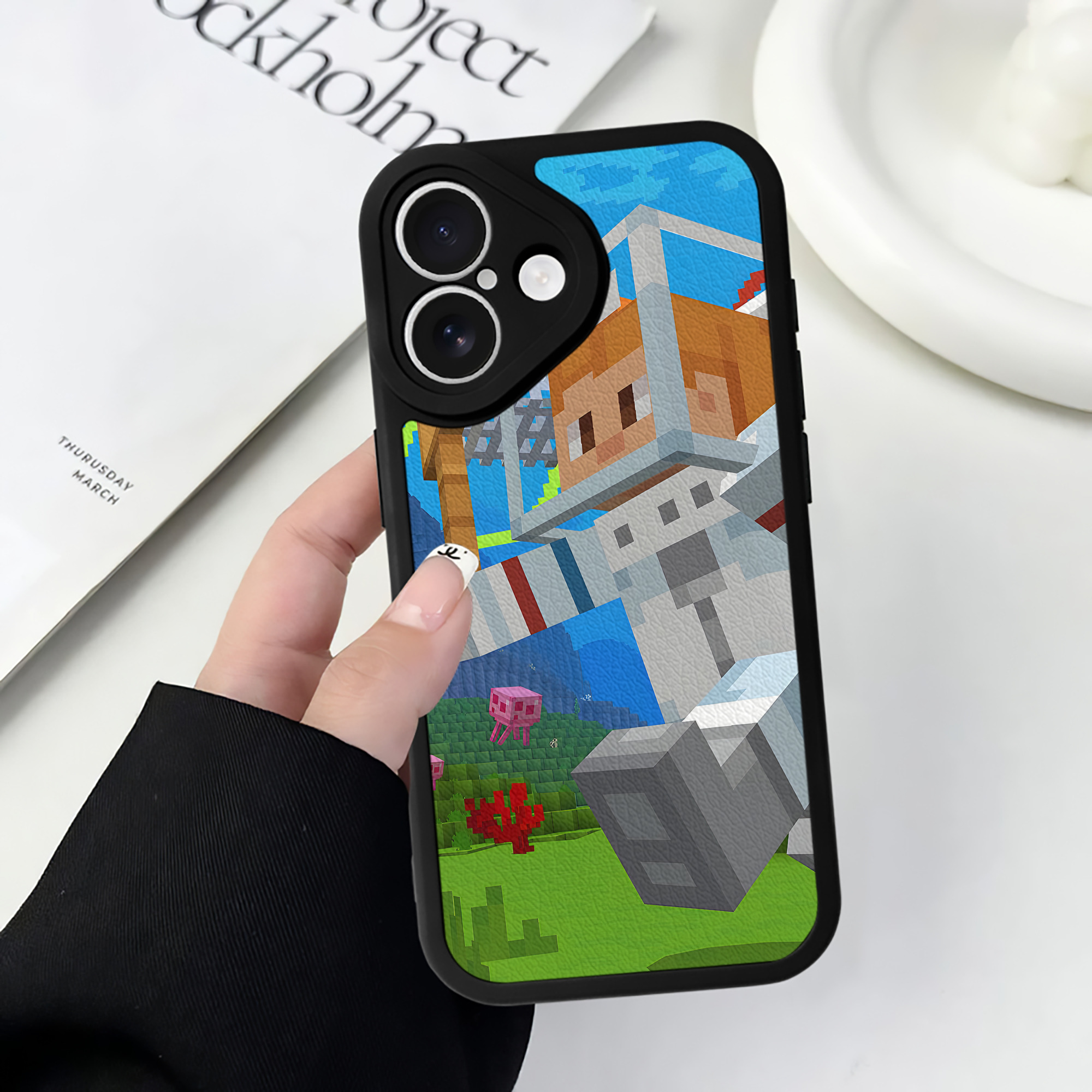 （画像用） マインクラフト ブロックの世界 Minecraft MC Block world 【iPhone 16シリーズ対応】シリコンスマホケース（レザー調） 材質：シリコン